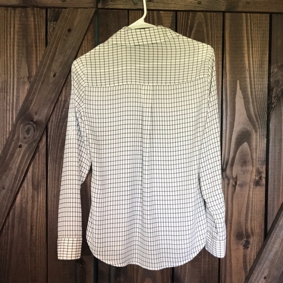 Grid Pattern Blouse From Express - Picture 2 of 2